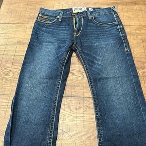 NWOT Ariat M7 Bootcut Jeans. 34x32